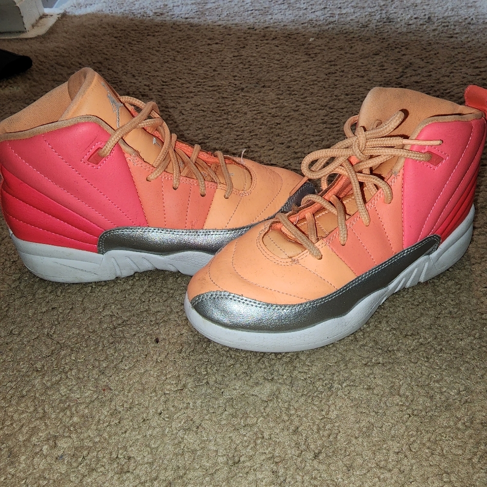 Jordan Retro Girls Neon 3Y Shoes Size 3